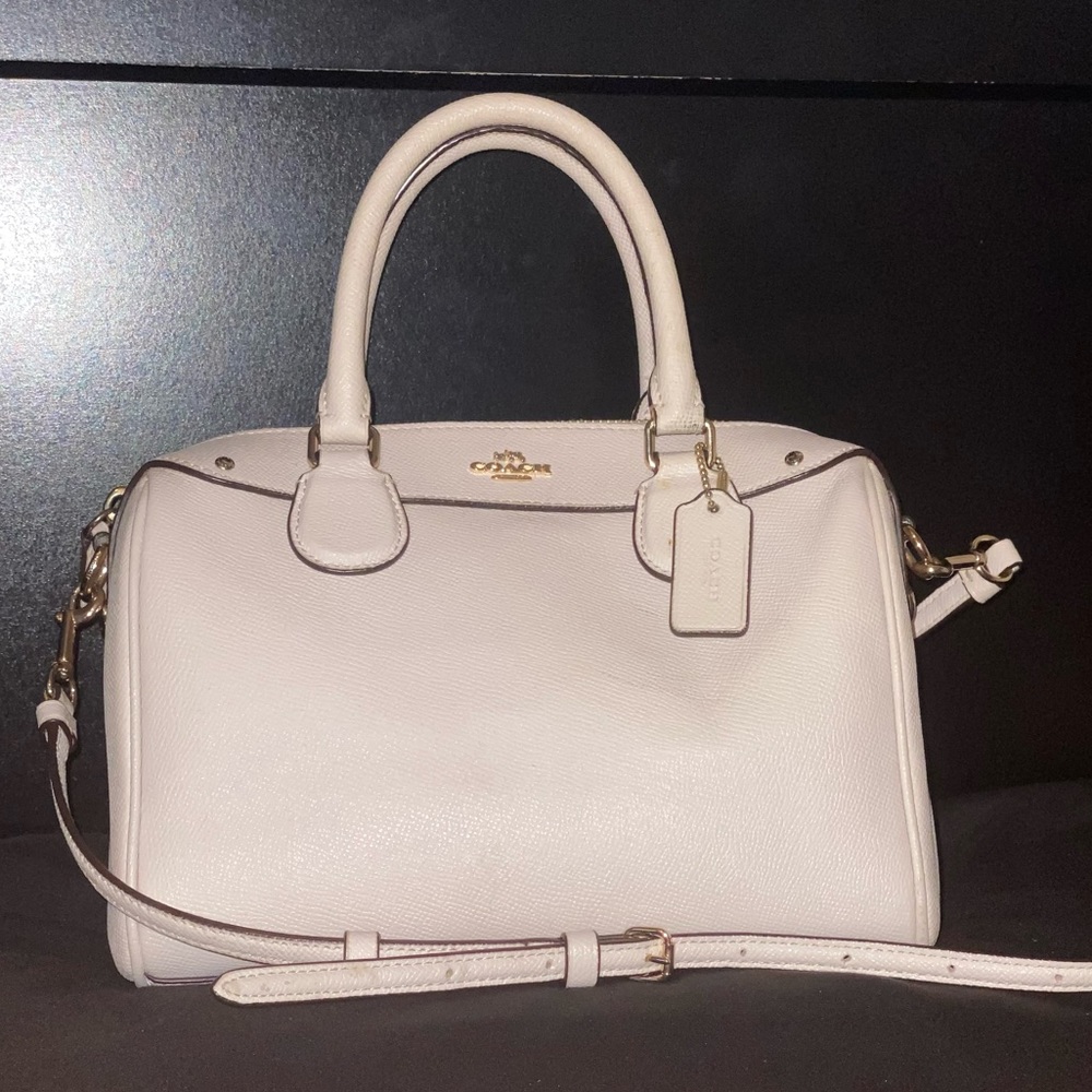 White COACH Bennett crossbody purse